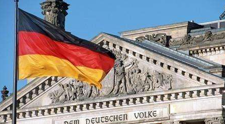 线上股票配资平台 德国总理：当务之急是防止以伊冲突继续升级